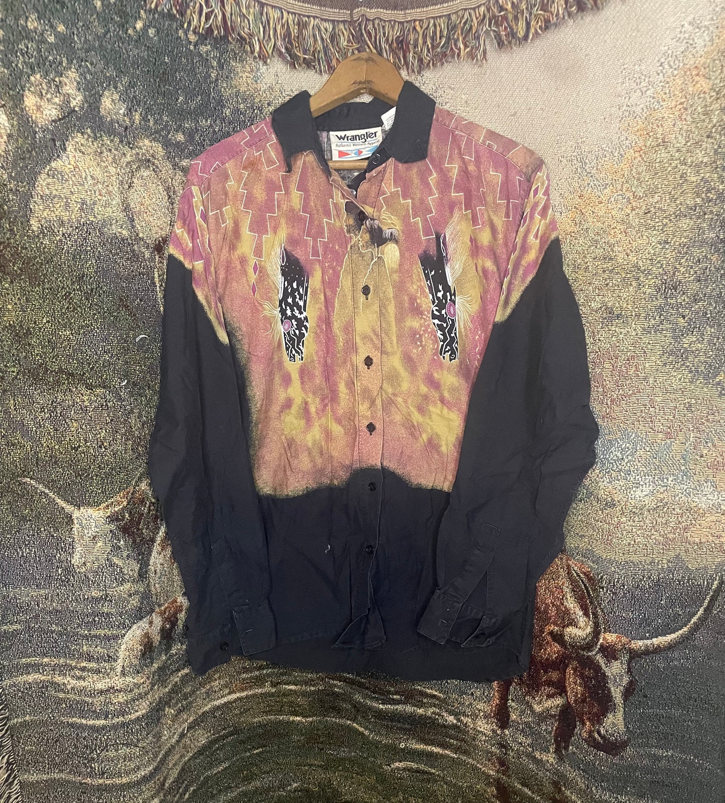 Wrangler Native Button Up / Large